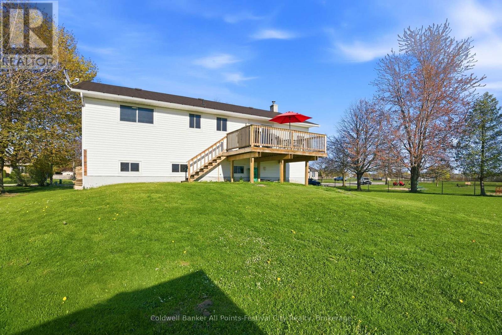 306 Lakeside Drive, Goderich (Goderich (Town)), ON - Outdoor