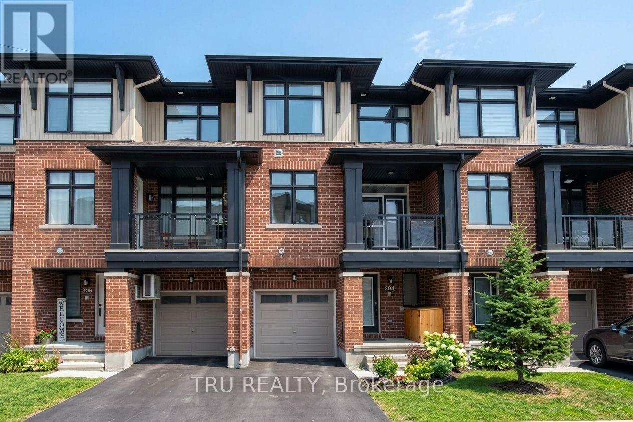 304 Malmo Private, Ottawa, ON - Outdoor With Balcony With Facade
