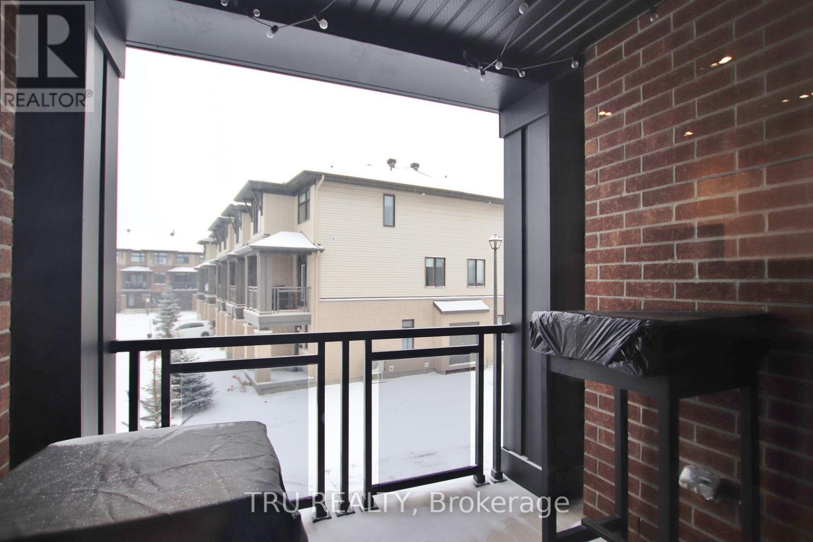 304 Malmo Private, Ottawa, ON - Outdoor With Balcony With Exterior