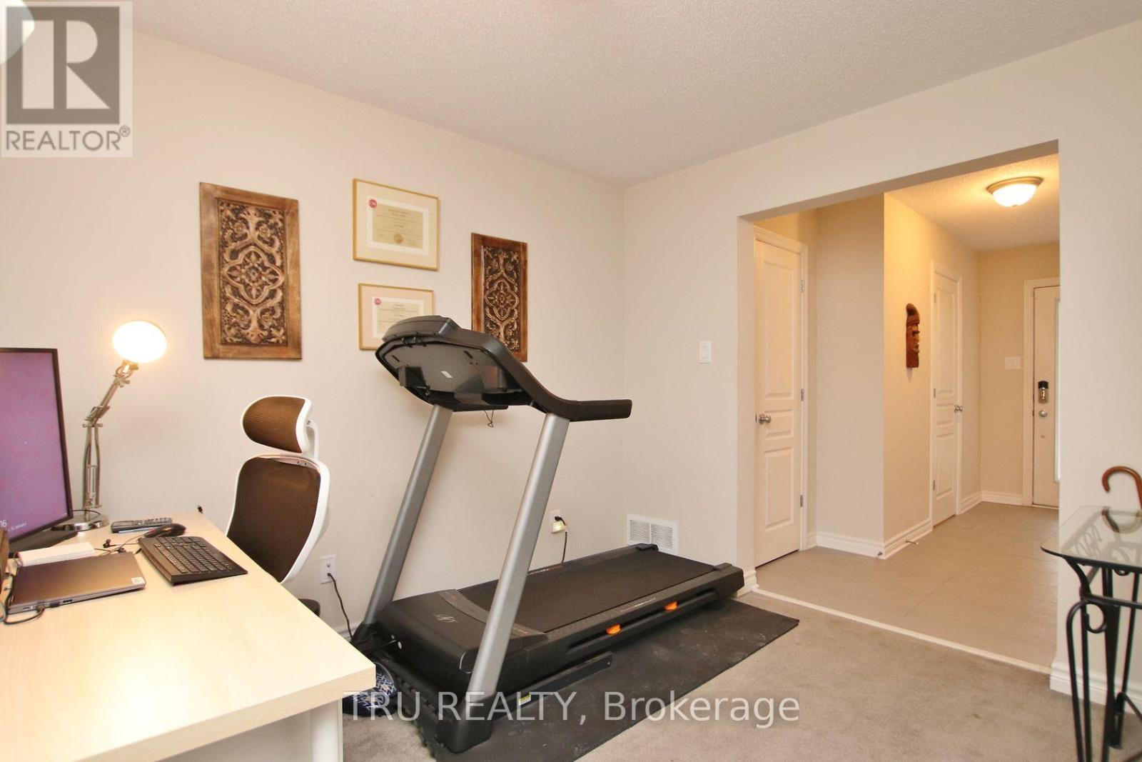 304 Malmo Private, Ottawa, ON - Indoor Photo Showing Gym Room
