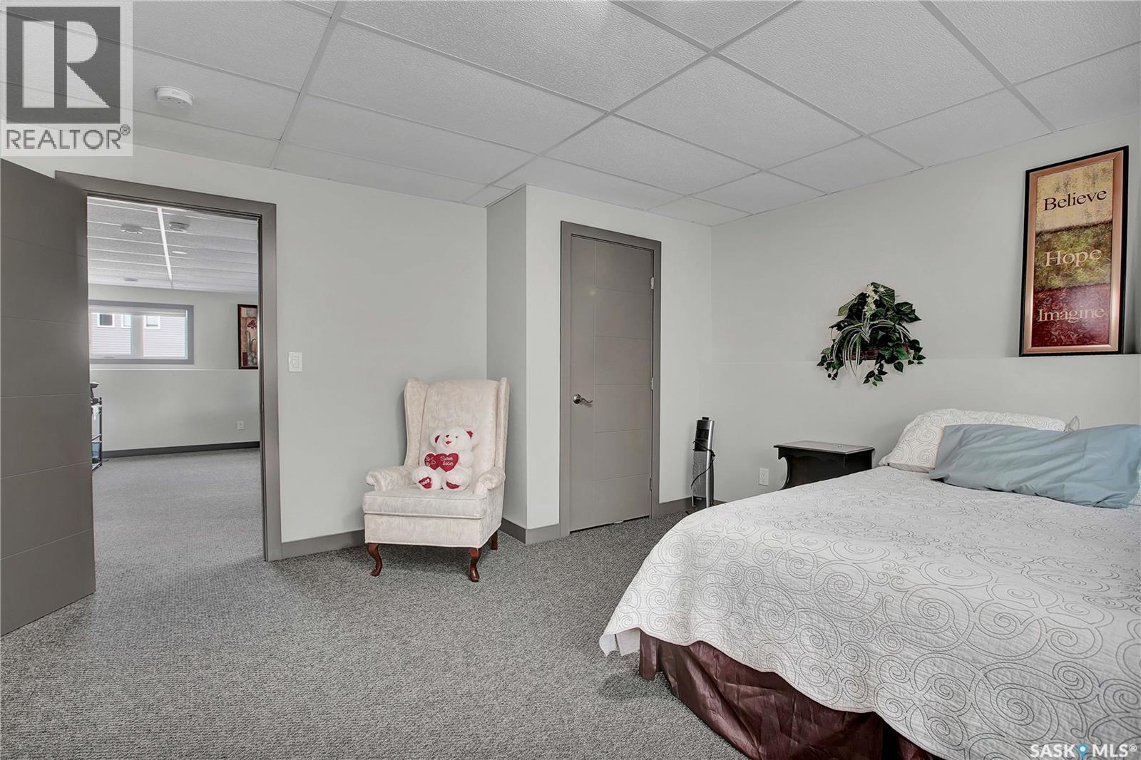 537 Mickelson Lane, Warman, SK - Indoor Photo Showing Bedroom