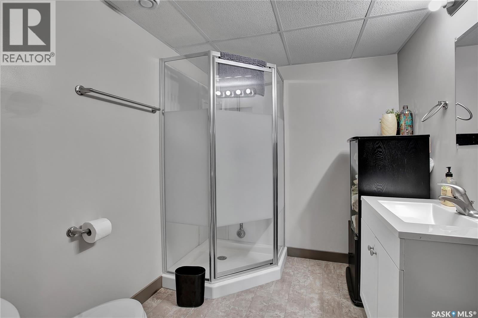 537 Mickelson Lane, Warman, SK - Indoor Photo Showing Bathroom