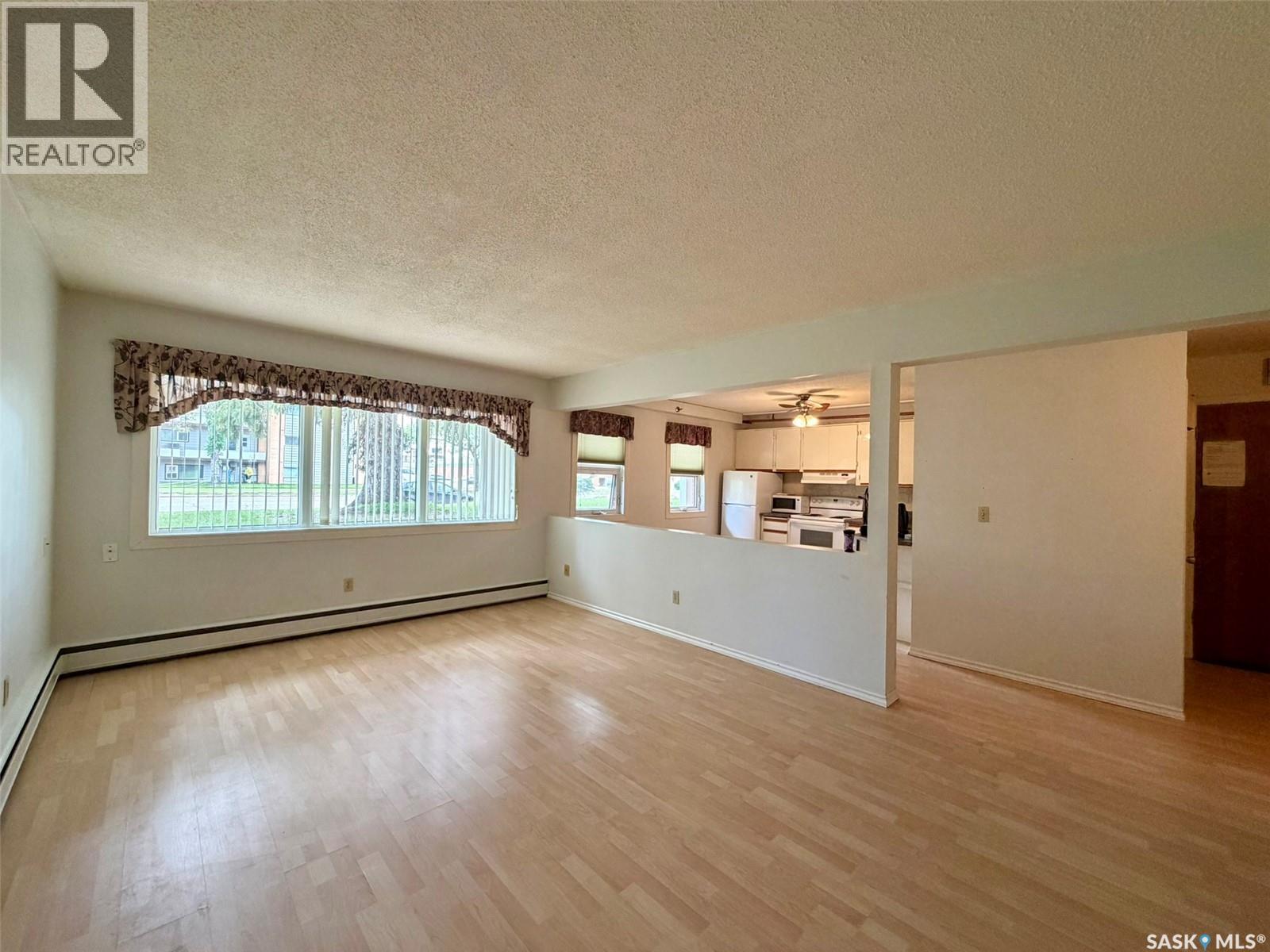 109 2536 Parliament Avenue, Regina, SK - Indoor Photo Showing Other Room
