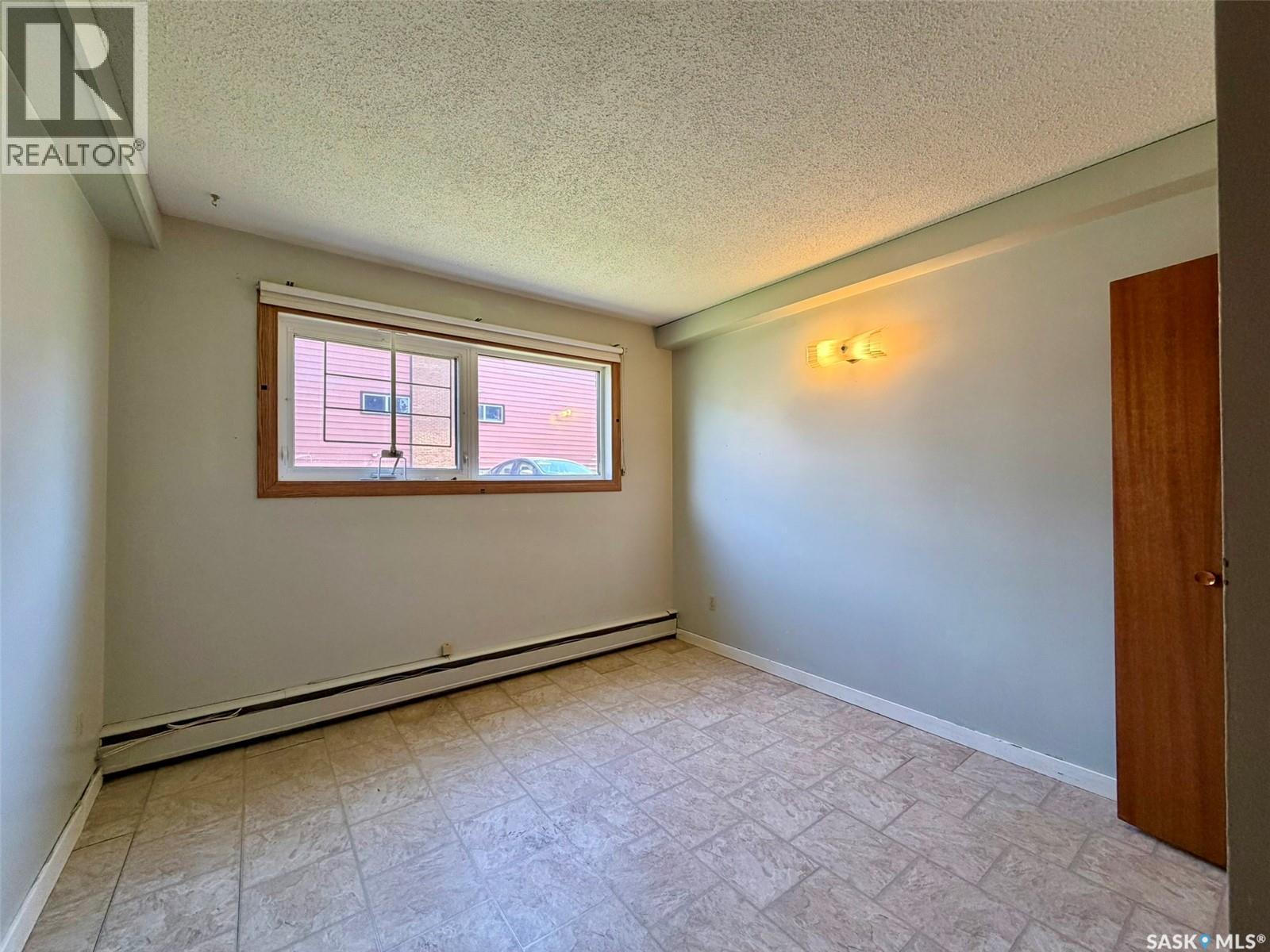 109 2536 Parliament Avenue, Regina, SK - Indoor Photo Showing Other Room