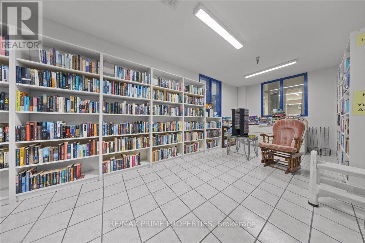 903 - 1505 Baseline Road, Ottawa, ON - Indoor Photo Showing Office
