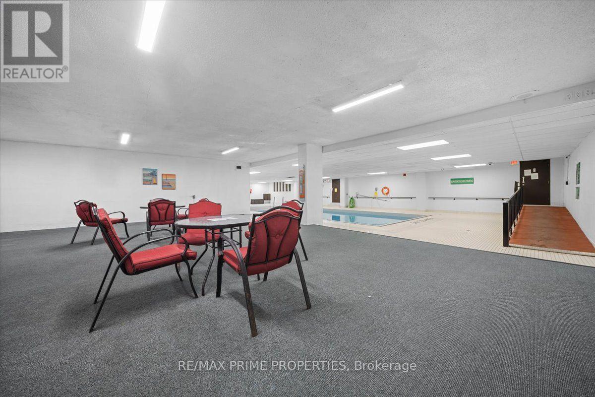 903 - 1505 Baseline Road, Ottawa, ON - Indoor