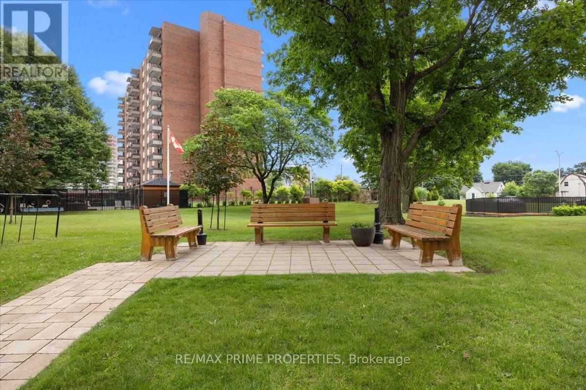 903 - 1505 Baseline Road, Ottawa, ON - Outdoor
