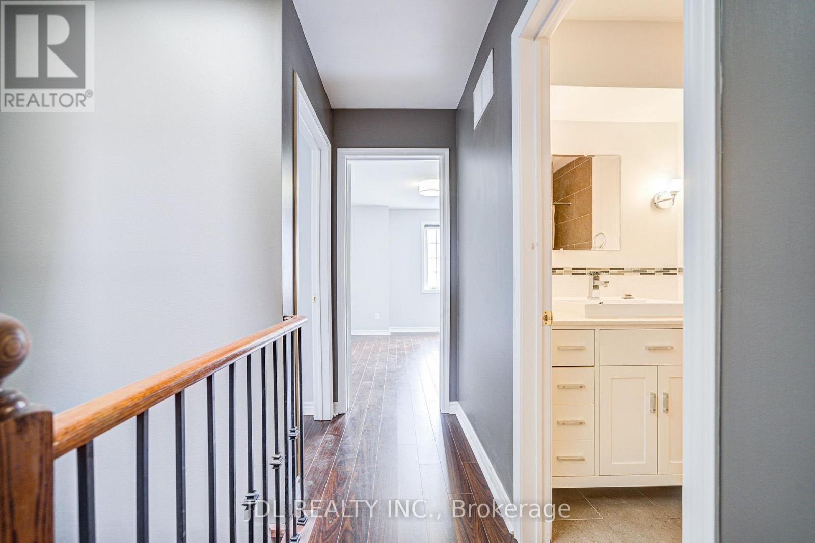 610 - 11 Everson Drive, Toronto, ON - Indoor Photo Showing Other Room
