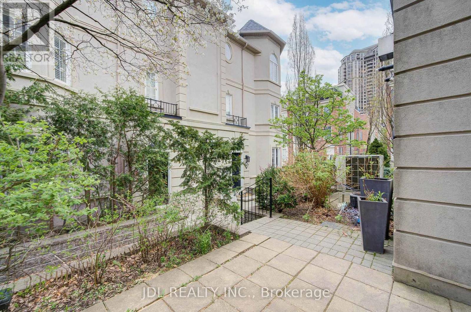 610 - 11 Everson Drive, Toronto, ON - Outdoor