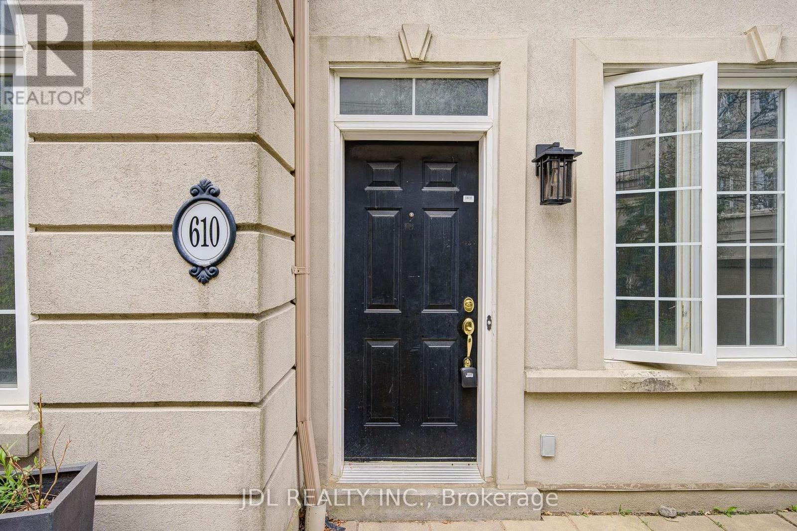 610 - 11 Everson Drive, Toronto, ON - Outdoor With Exterior