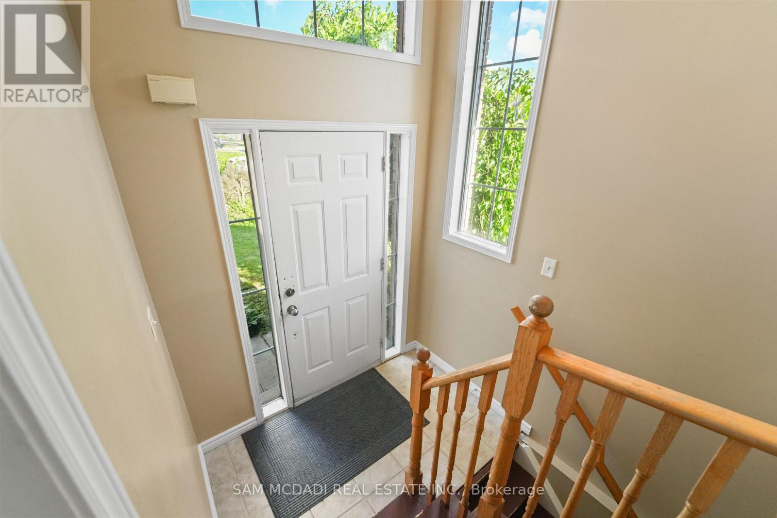 87 Rundle Crescent, Barrie, ON - Indoor Photo Showing Other Room