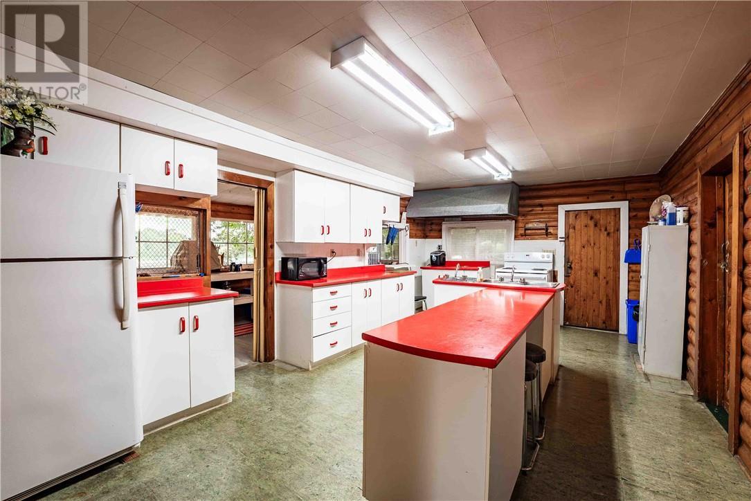 174 Northland, St. Charles, ON