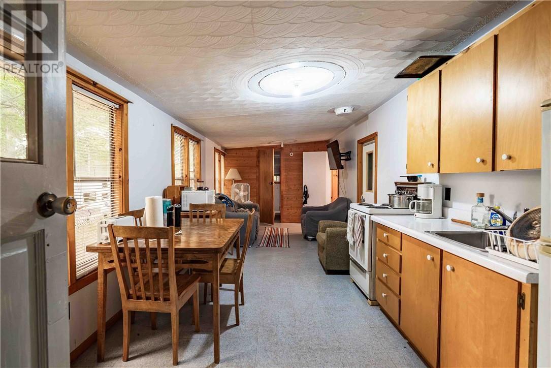 174 Northland, St. Charles, ON