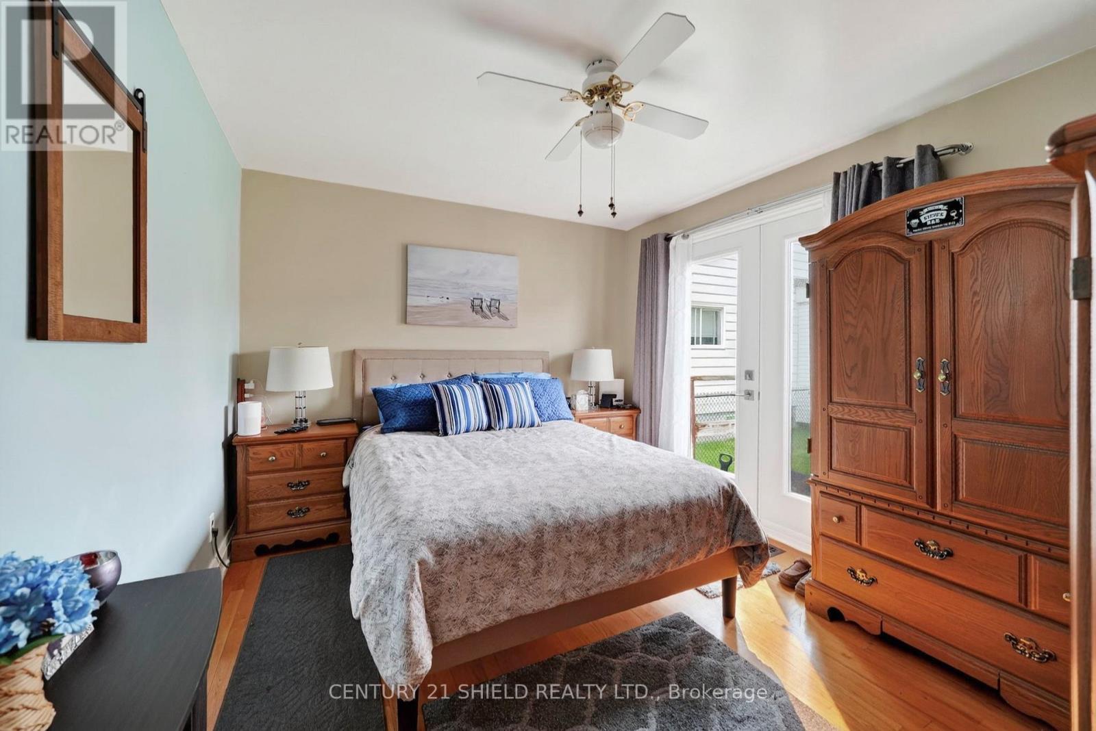 1007 2Nd Street E, Cornwall, ON - Indoor Photo Showing Bedroom