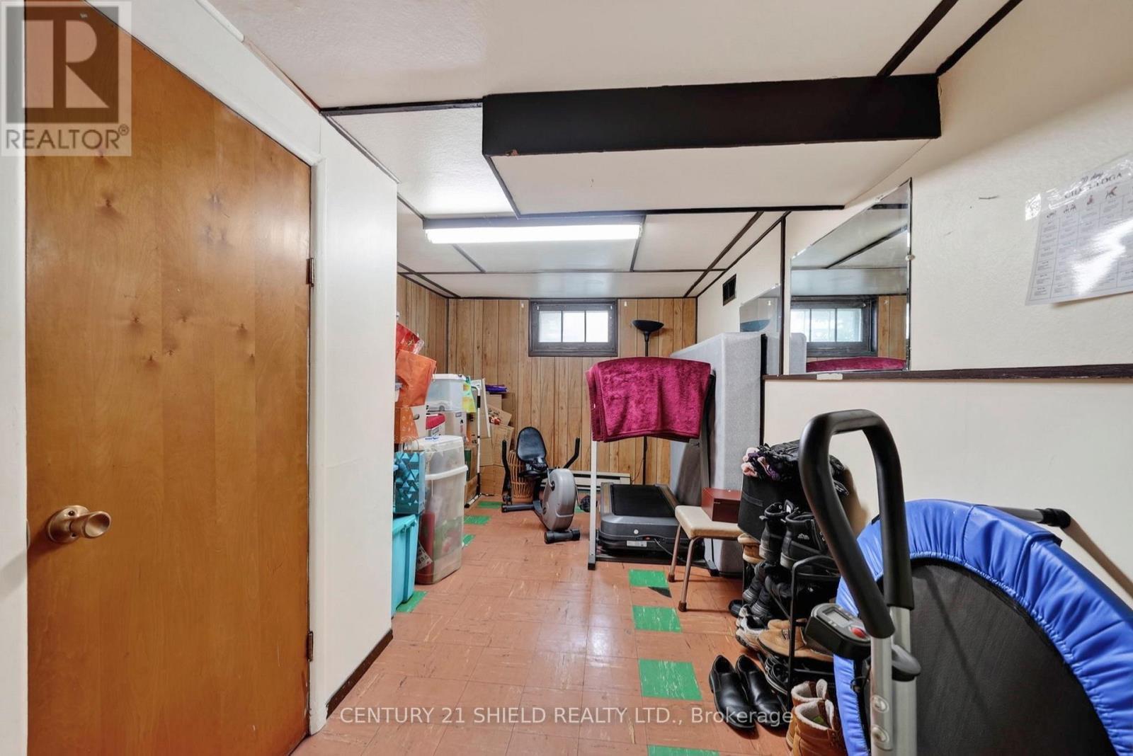 1007 2Nd Street E, Cornwall, ON - Indoor