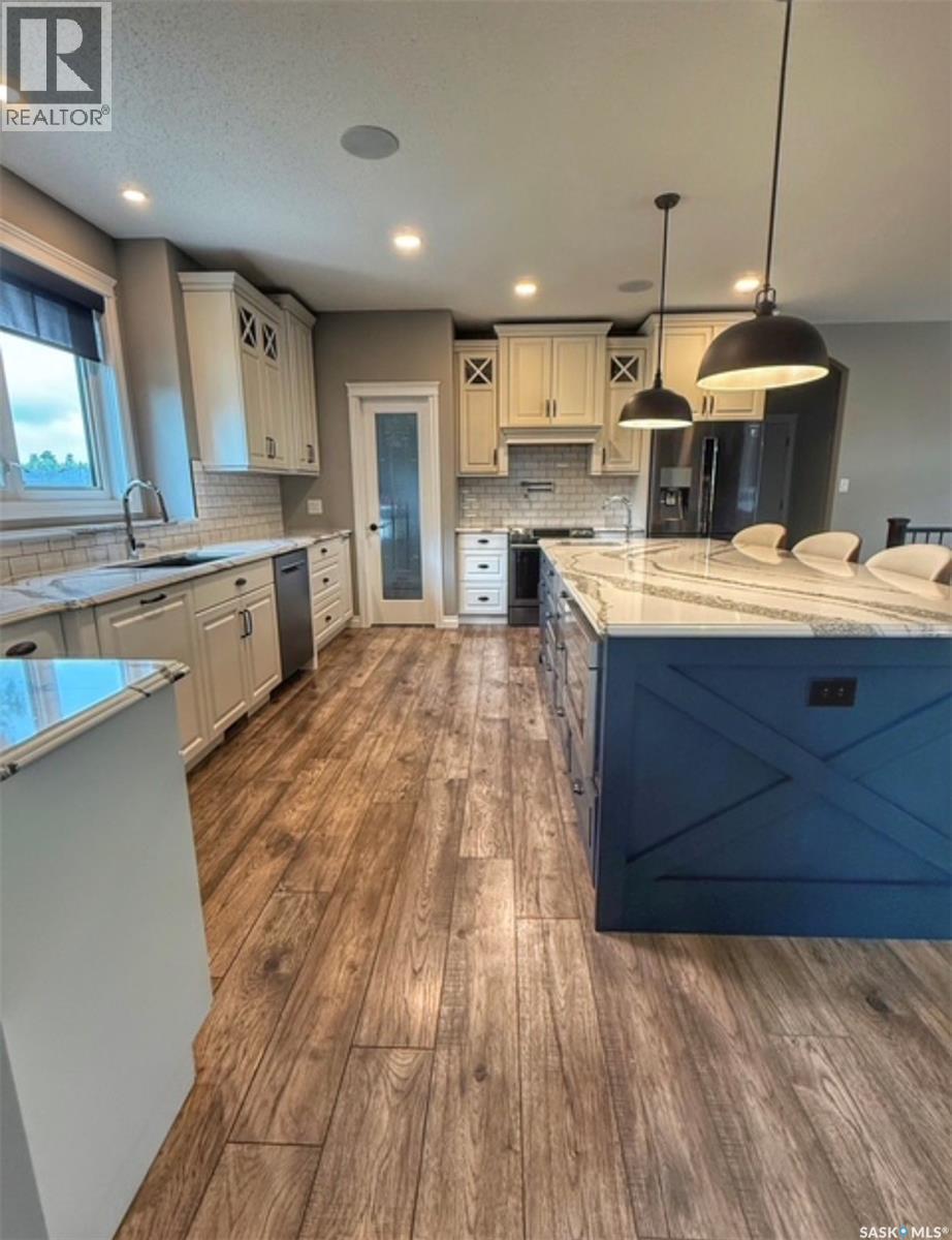 214 Hillside Drive, Tobin Lake, SK - Indoor Photo Showing Kitchen