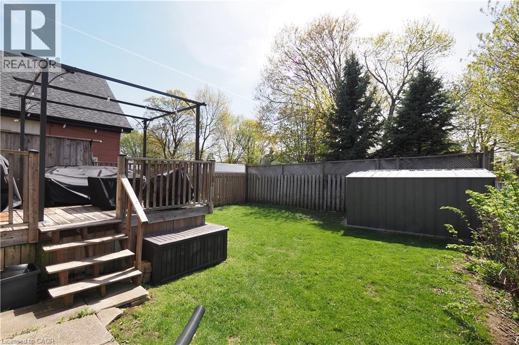123 Samuel Street, Kitchener, ON - Outdoor