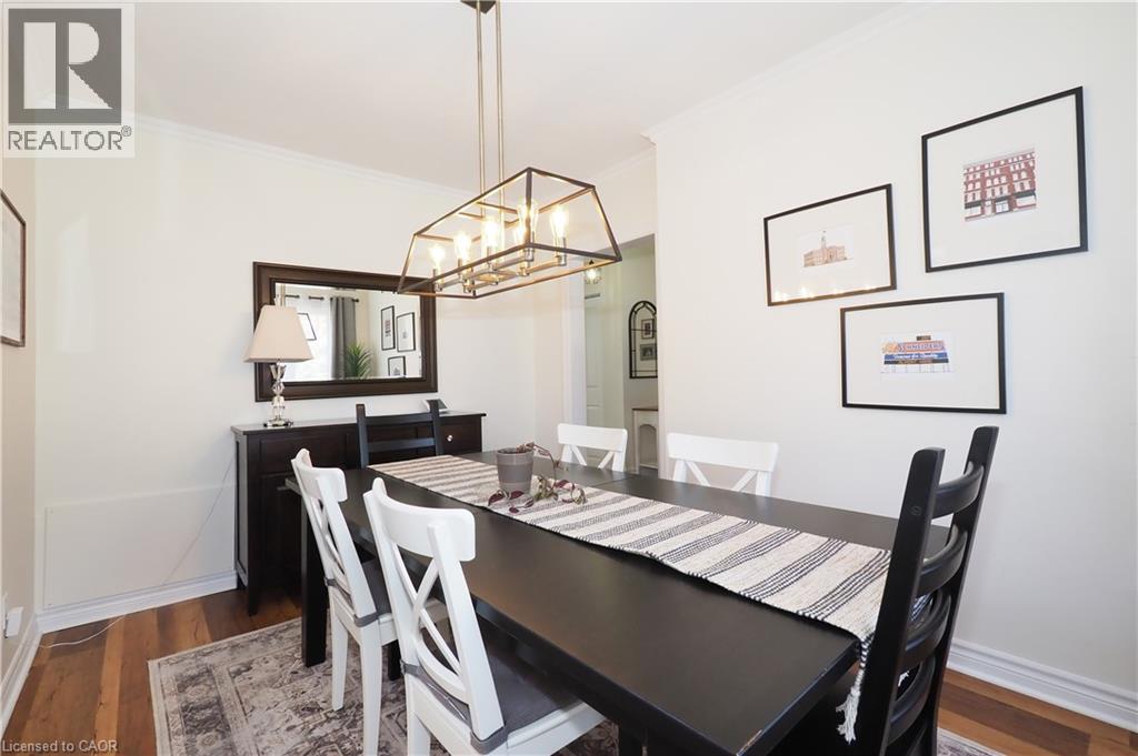 123 Samuel Street, Kitchener, ON - Indoor Photo Showing Dining Room