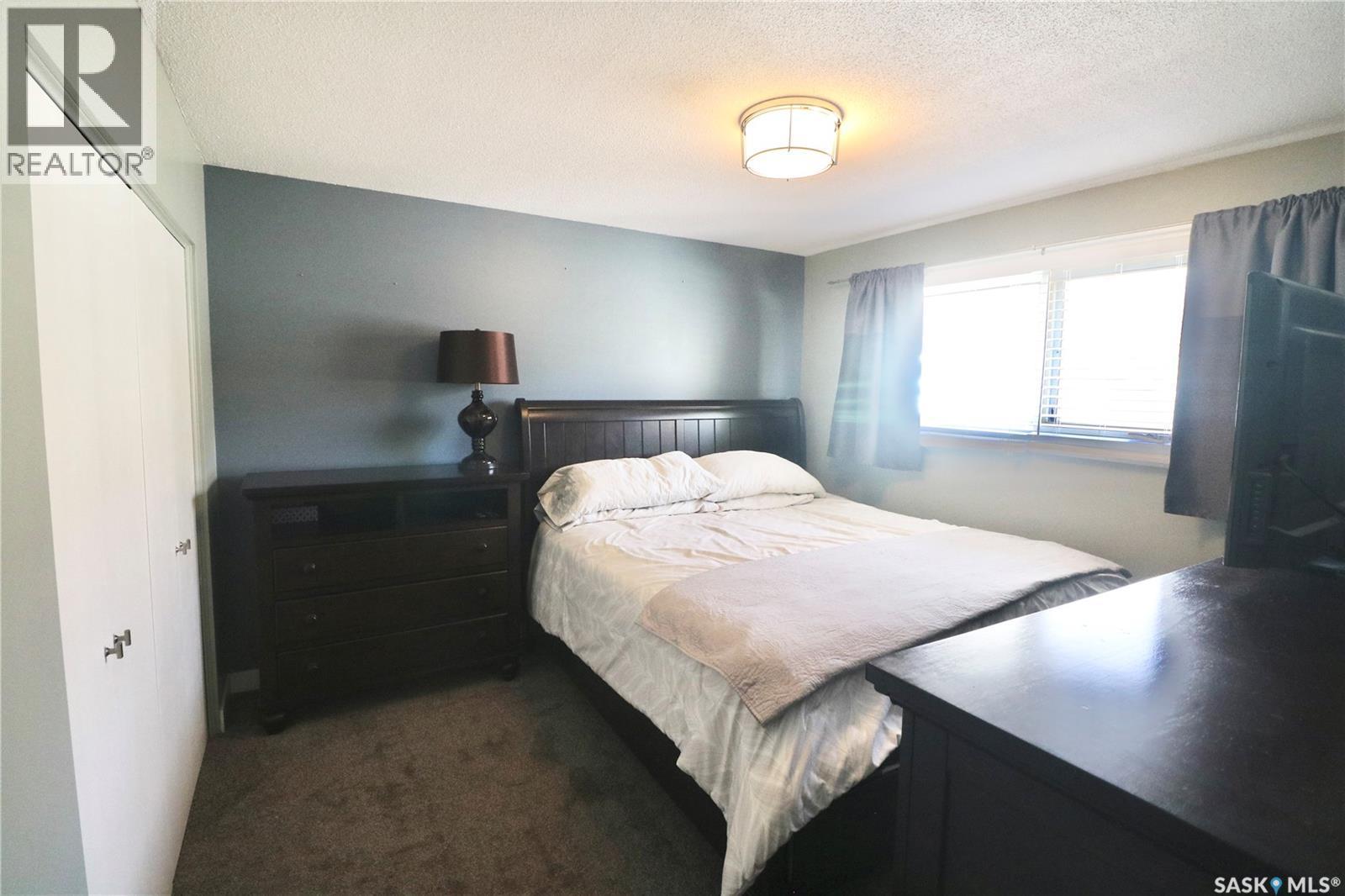 3920 Montague Street, Regina, SK - Indoor Photo Showing Bedroom