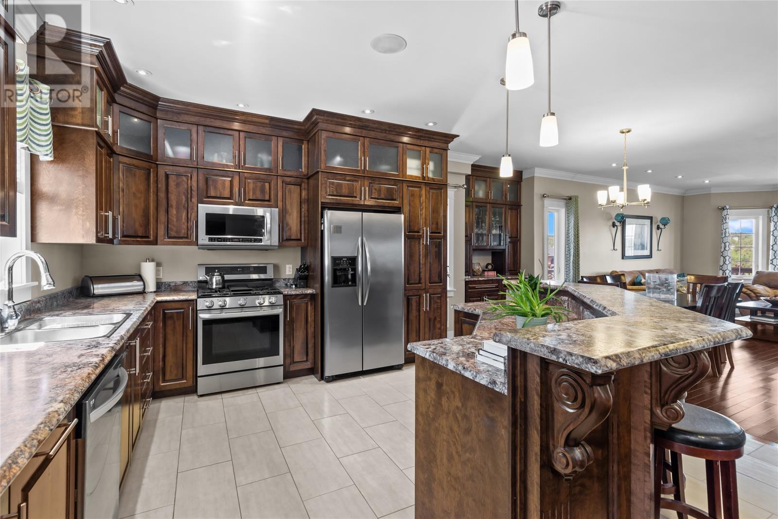 5 Haleys Place, Flatrock, NL - Indoor Photo Showing Kitchen With Upgraded Kitchen