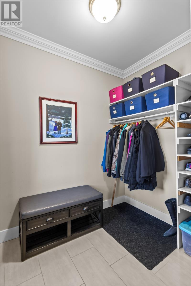 5 Haleys Place, Flatrock, NL - Indoor