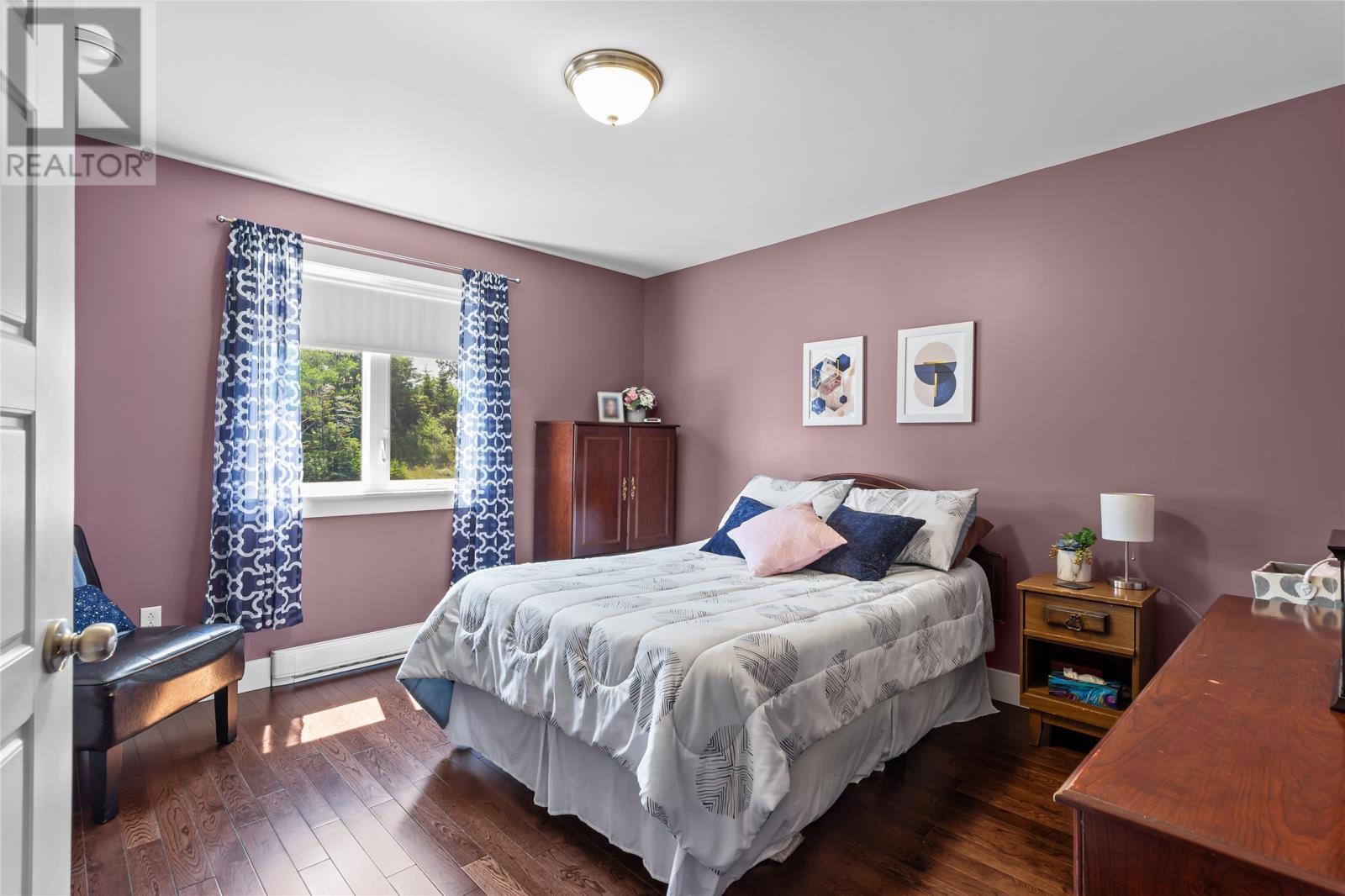 5 Haleys Place, Flatrock, NL - Indoor Photo Showing Bedroom