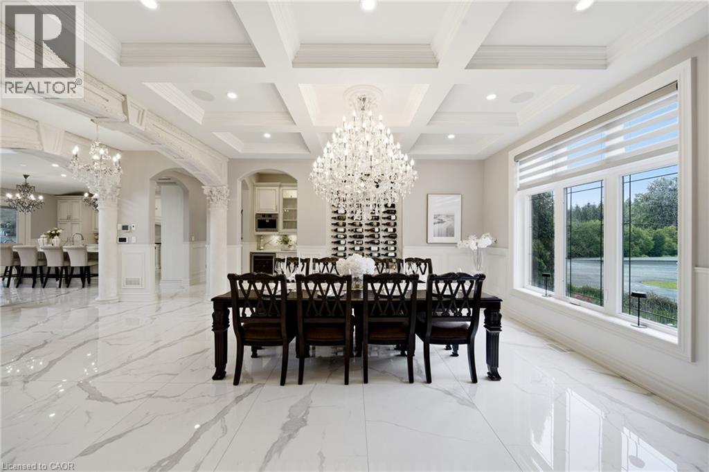 7009 Wellington Rd 34, Puslinch, ON - Indoor Photo Showing Dining Room