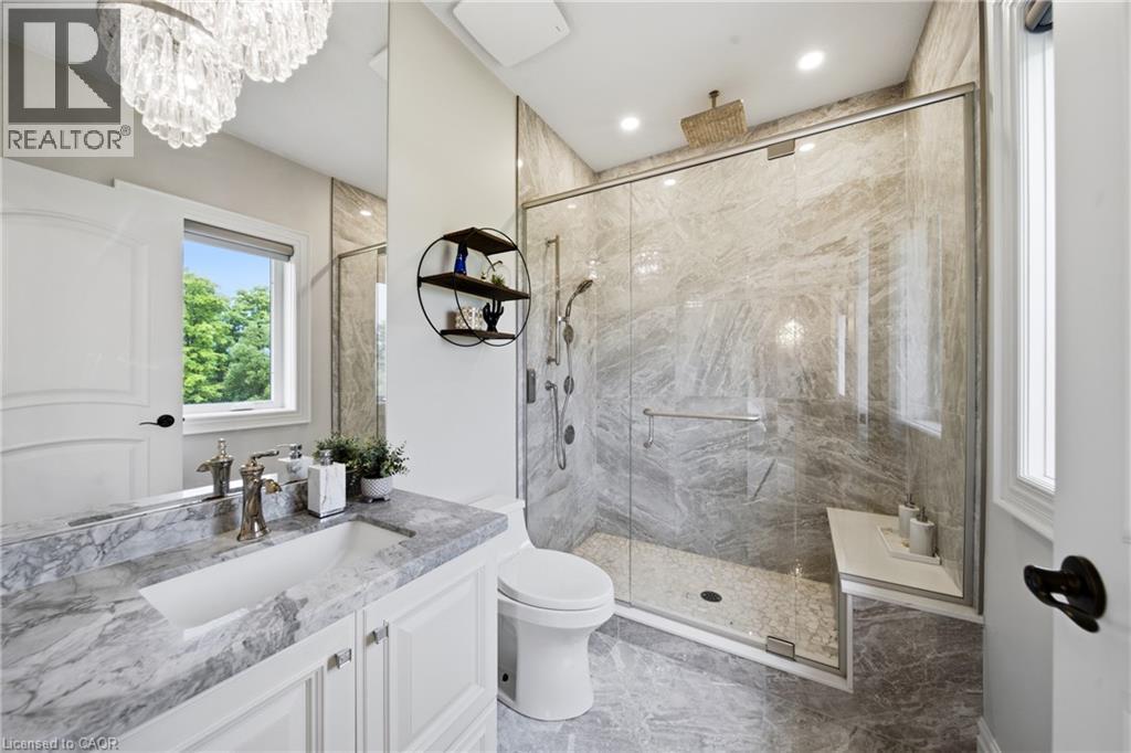 7009 Wellington Rd 34, Puslinch, ON - Indoor Photo Showing Bathroom