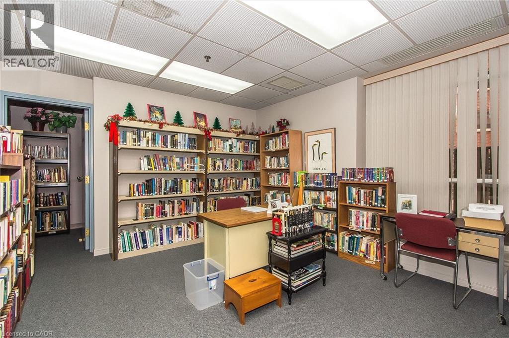 1414 E King Street E Unit# 808, Kitchener, ON - Indoor Photo Showing Office