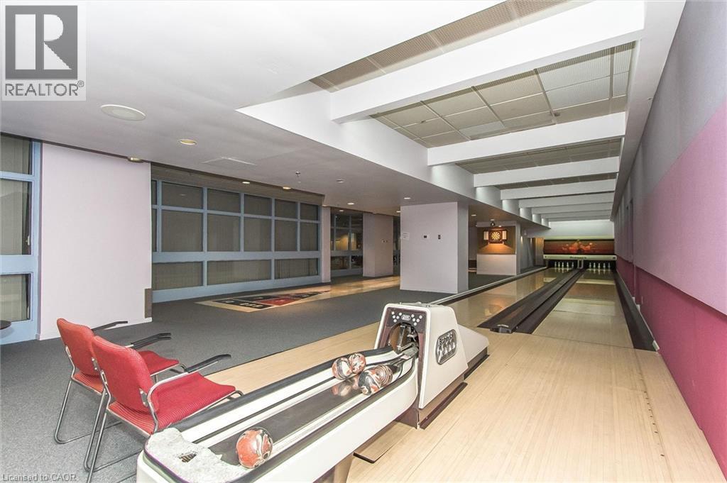 Bowling Lanes - 1414 E King Street E Unit# 808, Kitchener, ON - Indoor Photo Showing Other Room