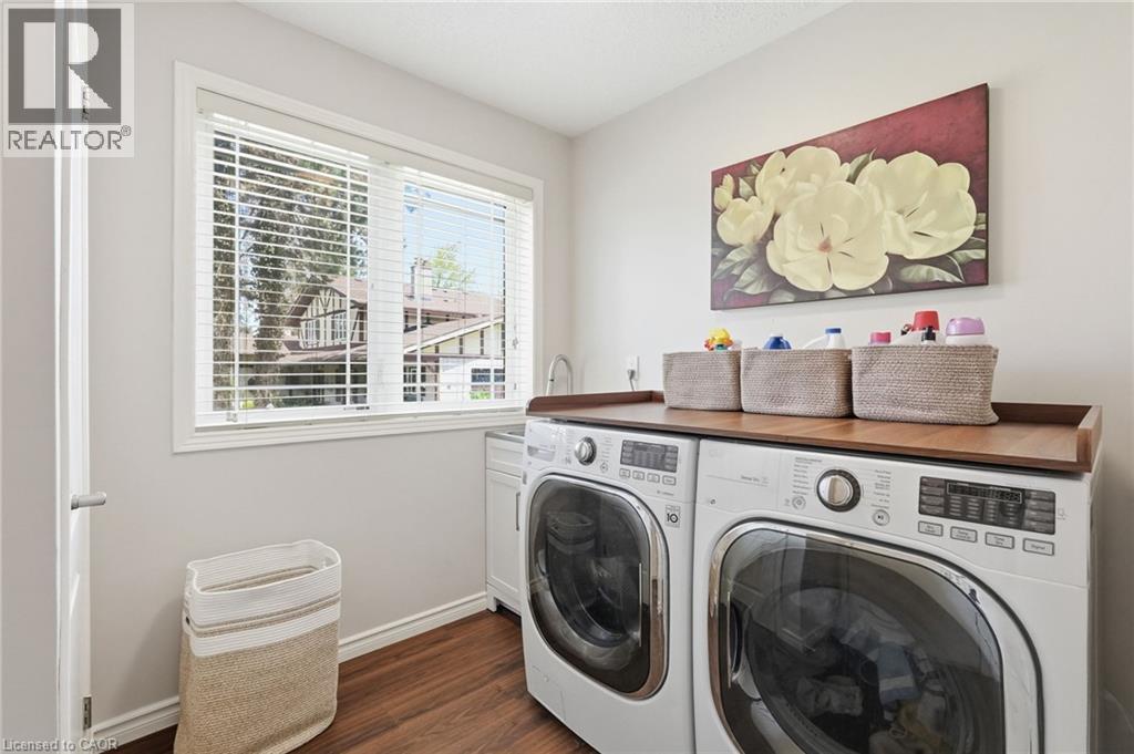 108 Highway 52, Hamilton, ON - Indoor Photo Showing Laundry Room