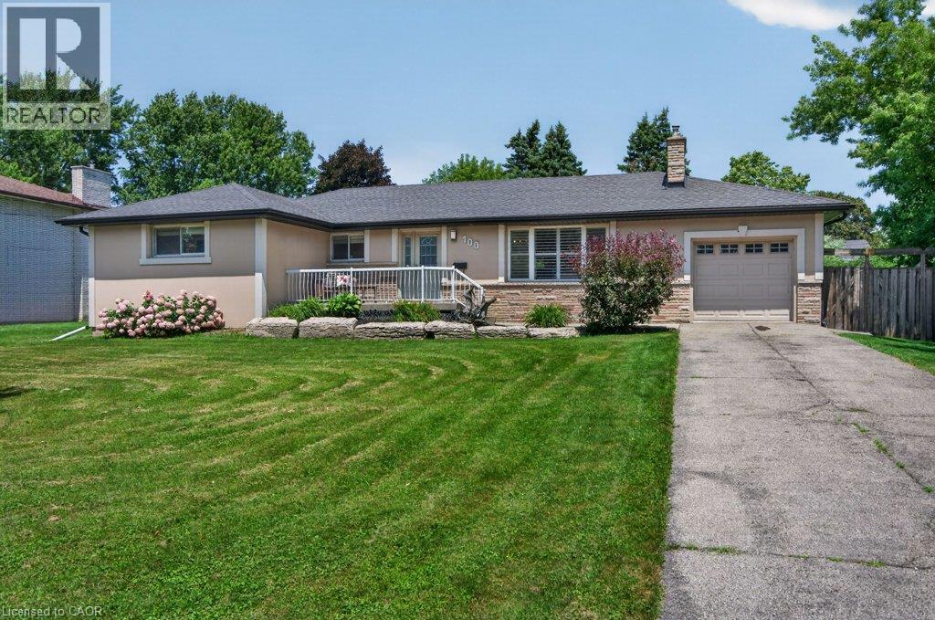 100 Alderson Drive, Hamilton, ON - Outdoor With Deck Patio Veranda