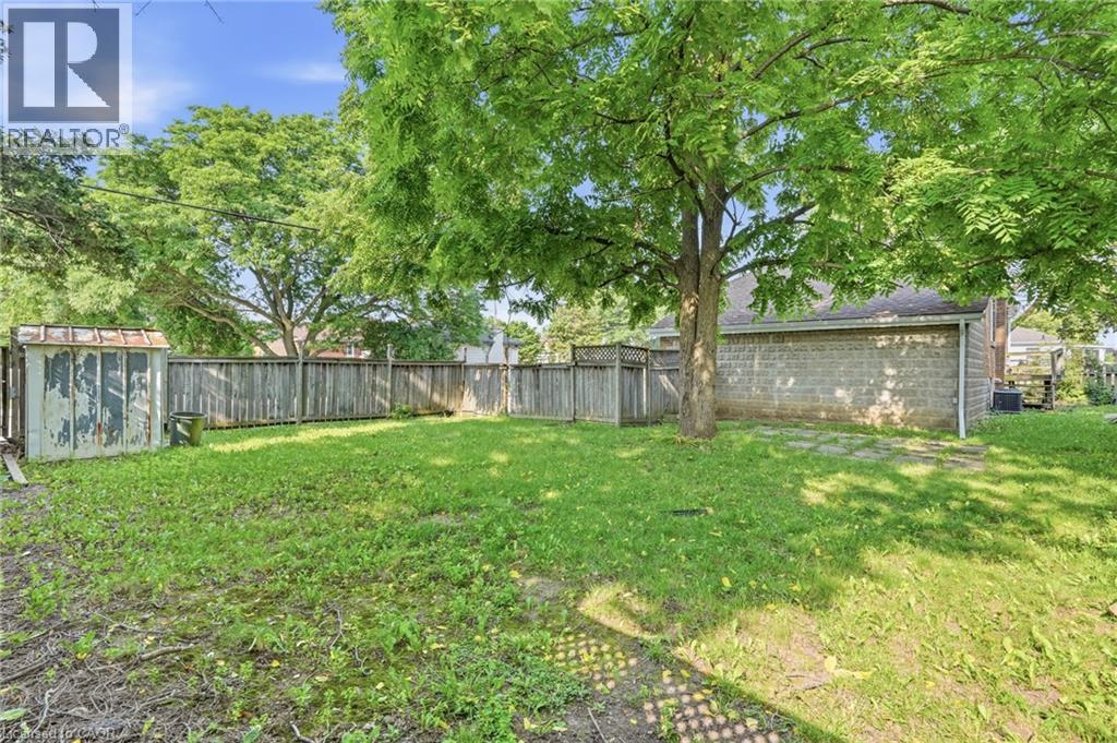 17 West 3Rd Street, Hamilton, ON - Outdoor With Backyard