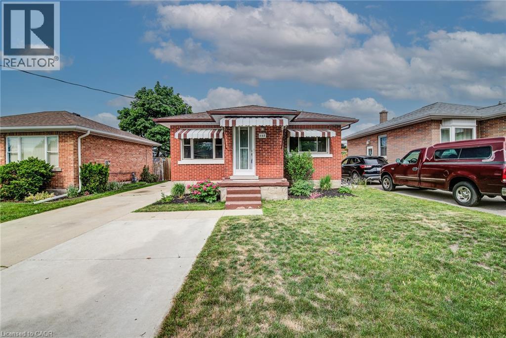 468 Highland Road E, Kitchener, ON - Outdoor