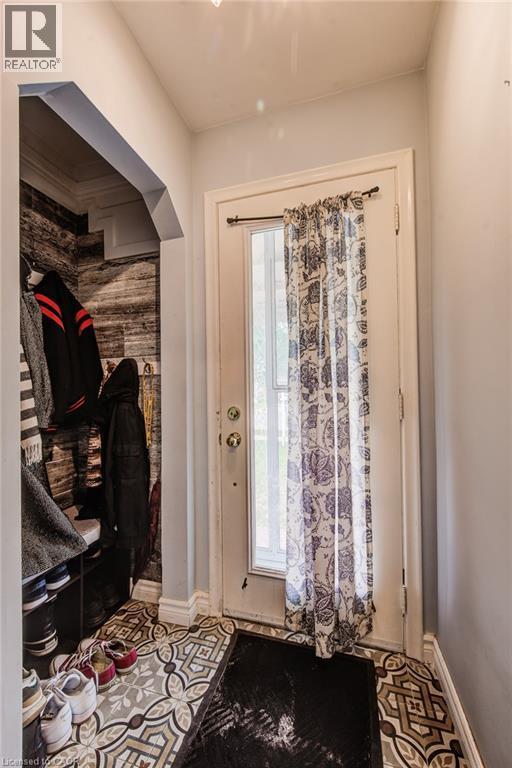 468 Highland Road E, Kitchener, ON - Indoor Photo Showing Other Room