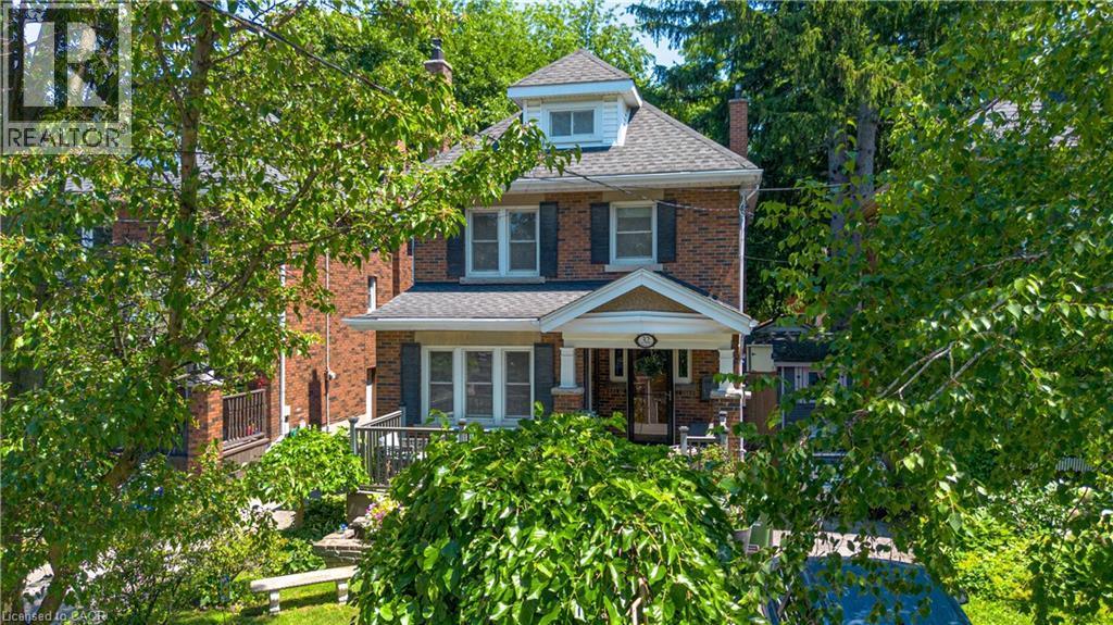 32 Dalewood Crescent, Hamilton, ON - Outdoor