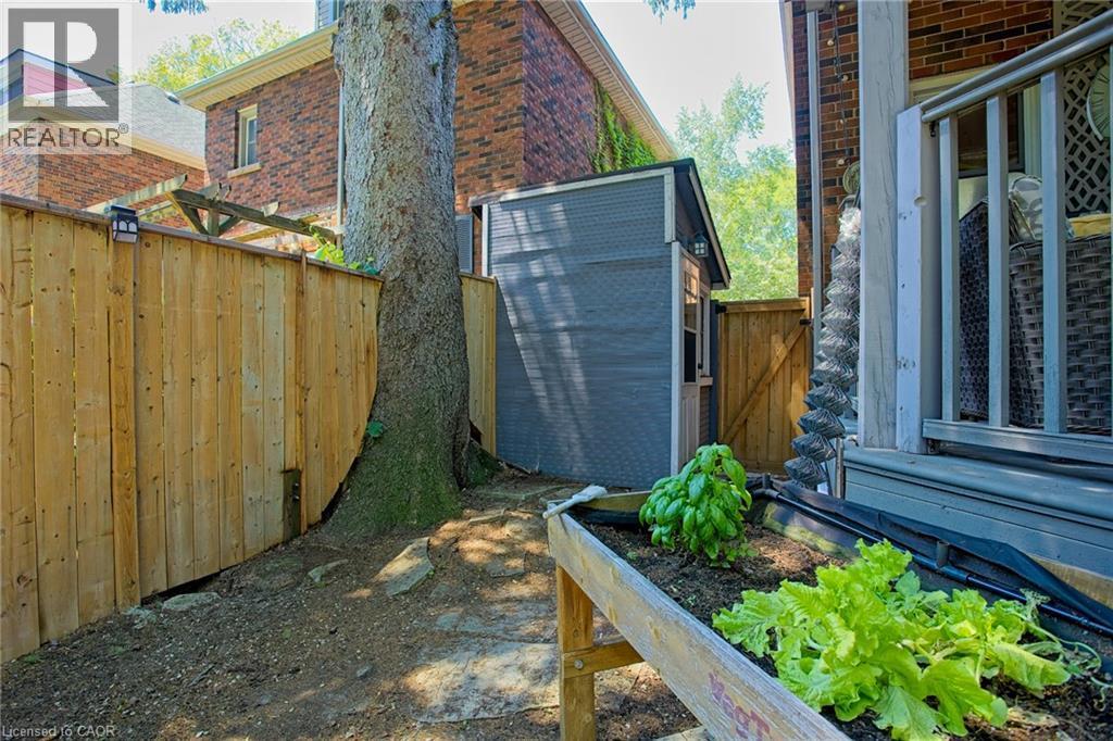 32 Dalewood Crescent, Hamilton, ON - Outdoor With Exterior