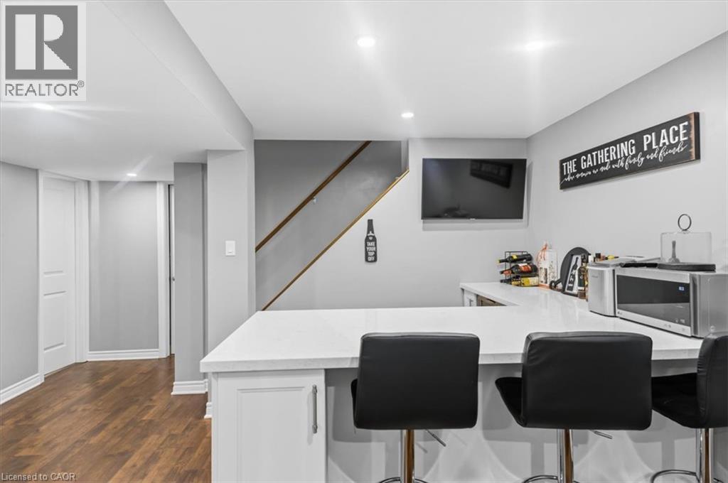 6063 Fausta Boulevard, Niagara Falls, ON - Indoor Photo Showing Other Room