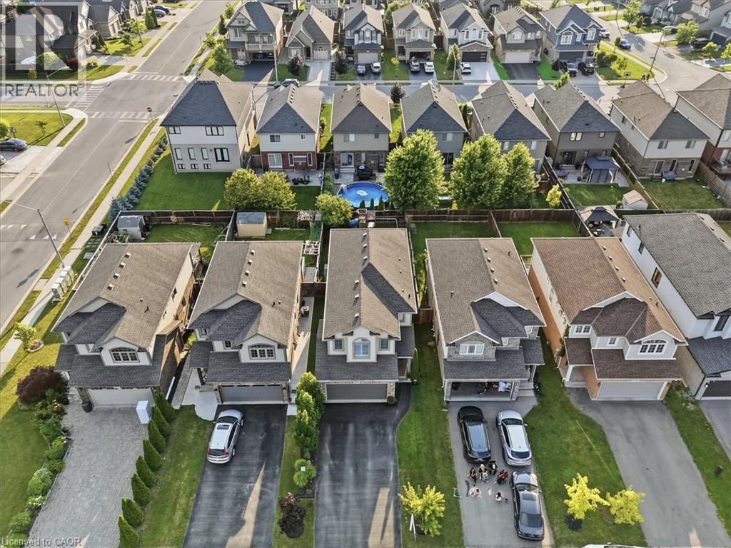 6063 Fausta Boulevard, Niagara Falls, ON - Outdoor With Facade With View