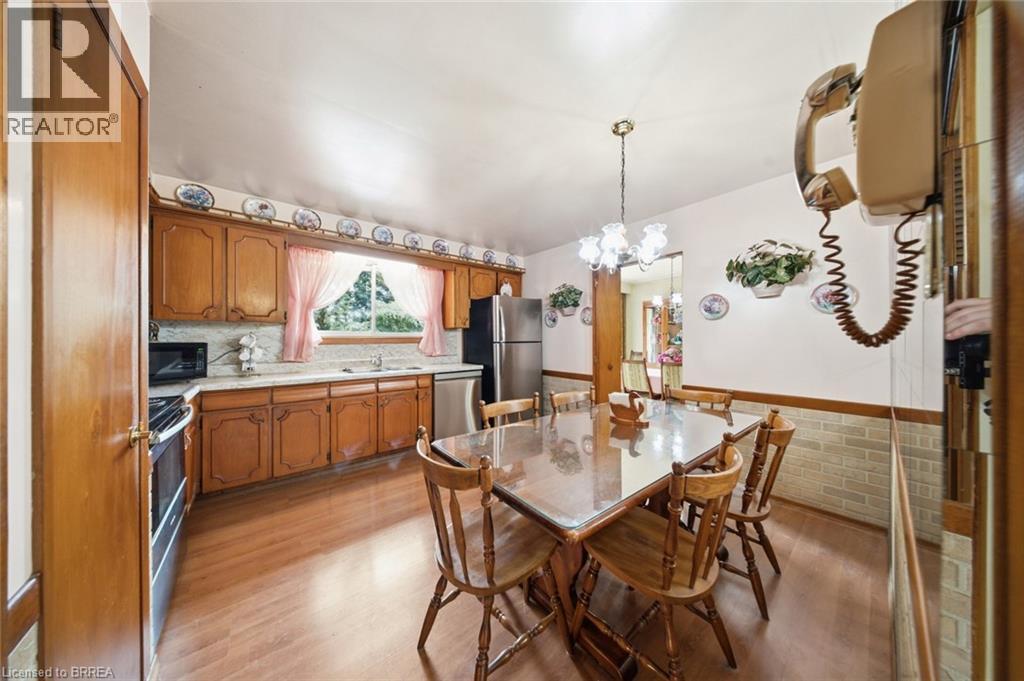 1598 Highway No 6, Hamilton, ON - Indoor