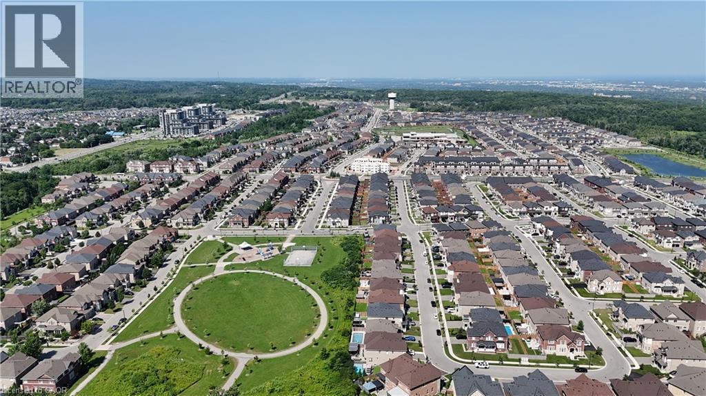 39 Avanti Crescent, Waterdown, ON - Outdoor With View