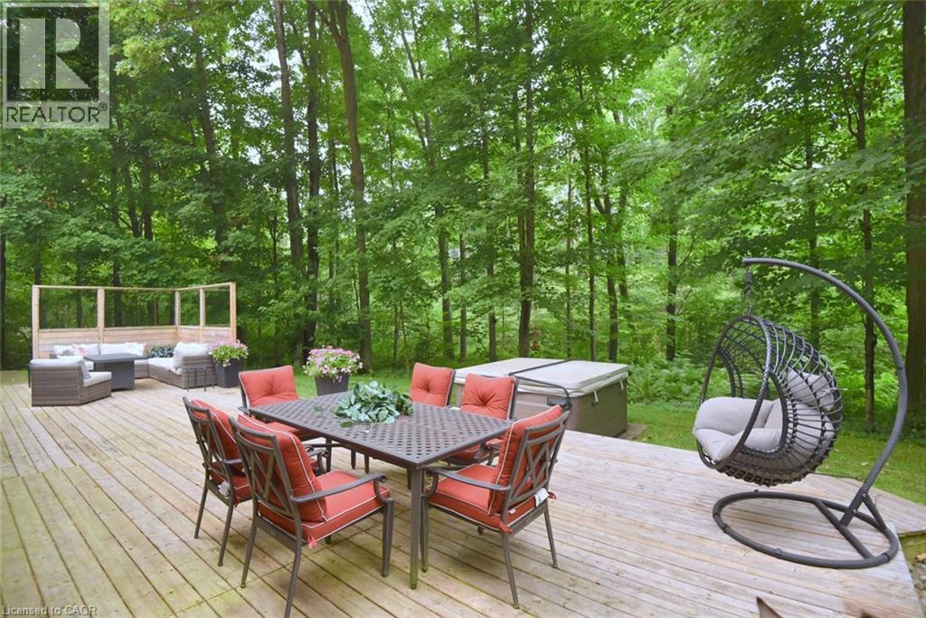 421 8Th Concession Road E, Carlisle, ON - Outdoor With Deck Patio Veranda