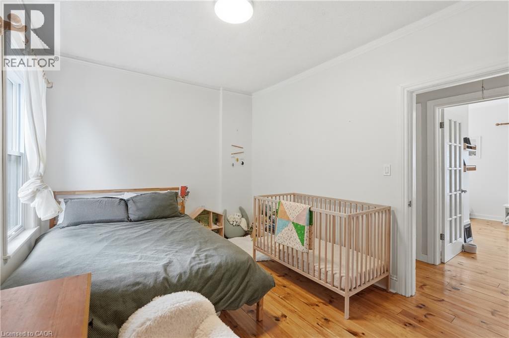 356 Hughson Street, Hamilton, ON - Indoor Photo Showing Bedroom