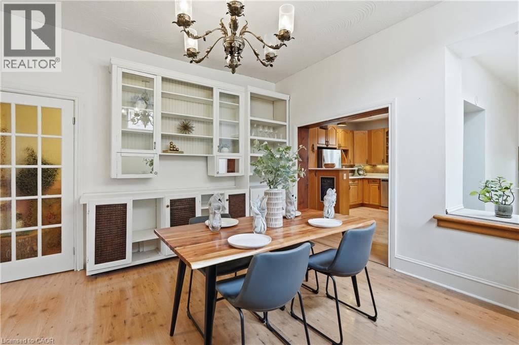 356 Hughson Street, Hamilton, ON - Indoor Photo Showing Dining Room
