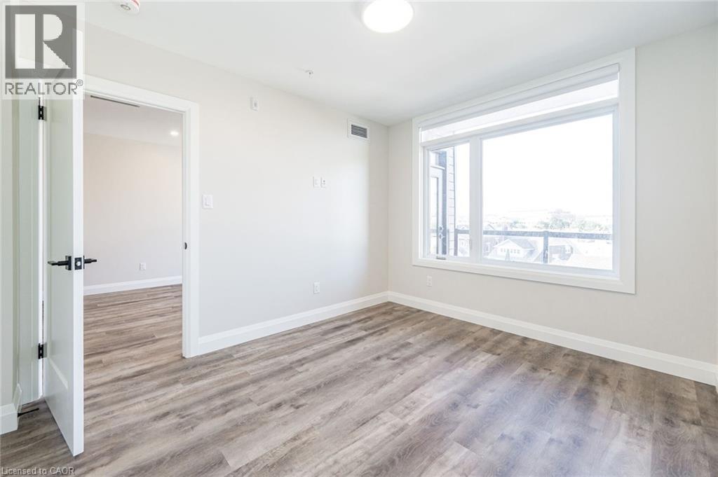 72 Erb Street E Unit# 102, Waterloo, ON - Indoor Photo Showing Other Room