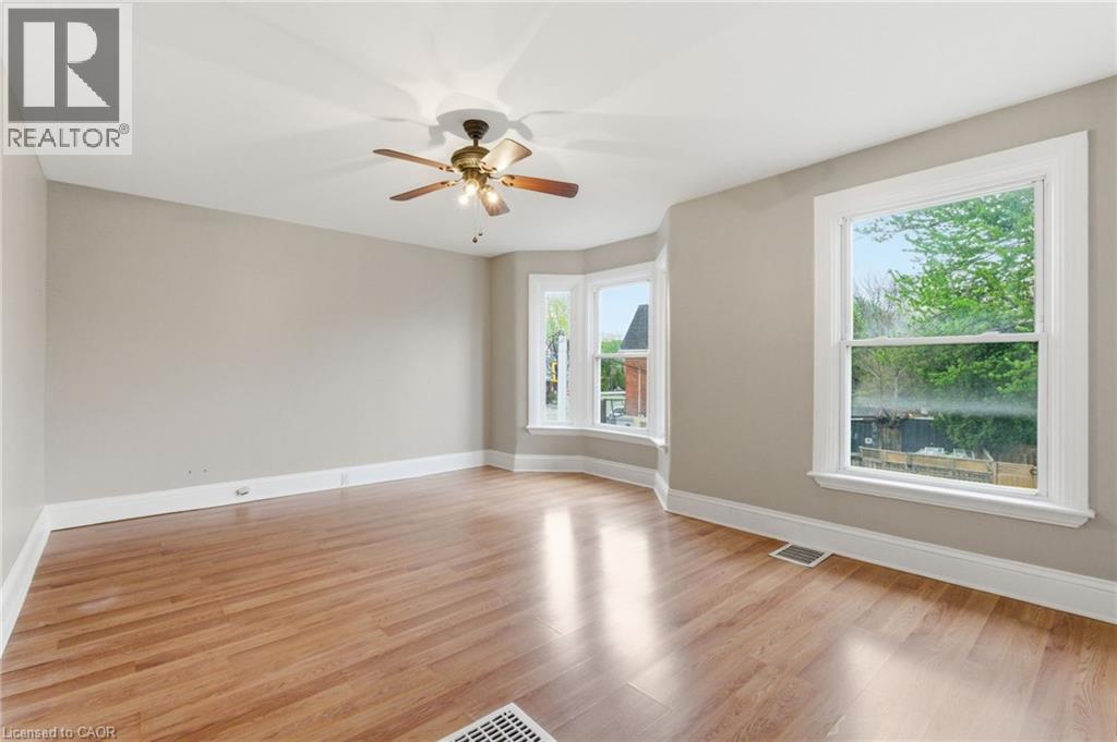 643 Wilson Street, Hamilton, ON - Indoor Photo Showing Other Room