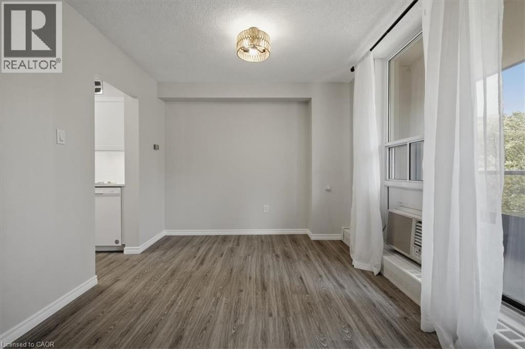 1968 Main Street W Unit# 404, Hamilton, ON - Indoor Photo Showing Other Room