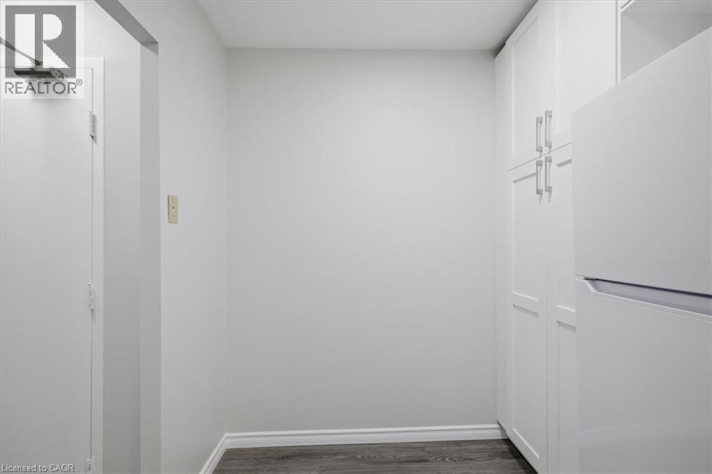 1968 Main Street W Unit# 404, Hamilton, ON - Indoor Photo Showing Other Room