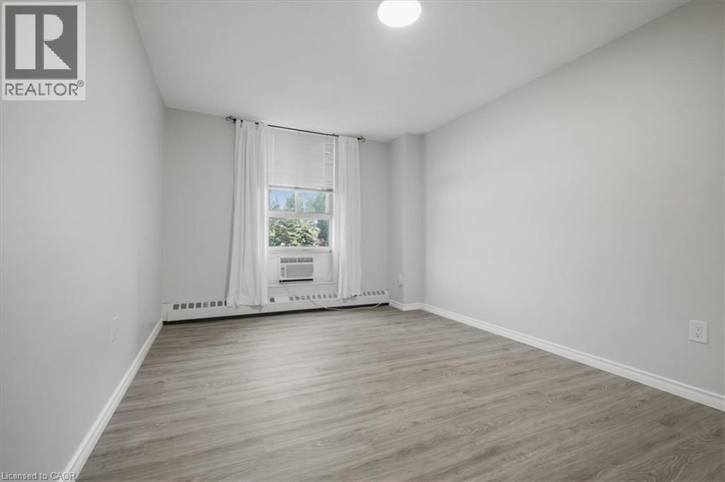 1968 Main Street W Unit# 404, Hamilton, ON - Indoor Photo Showing Other Room