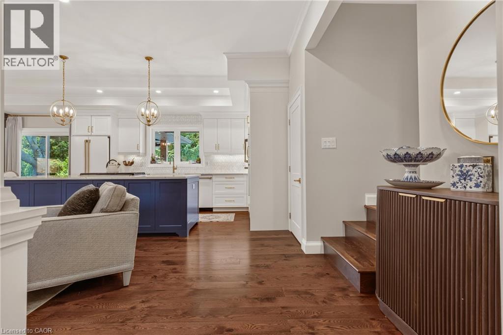 302 Harmony Road, Hamilton, ON - Indoor